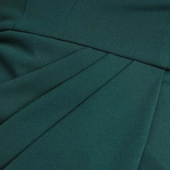 NWT Lulus So Flirty Hunter Green One-Shoulder Cutout‎ Asymmetrical Dress - Picture 3 of 10